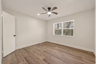 148 W Whitney Street, Houston, TX 77018 - Photo 17