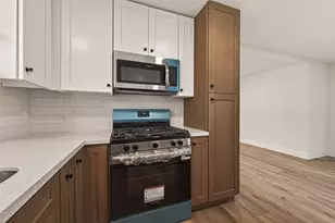 148 W Whitney St, Houston, TX 77018 - Photo 13