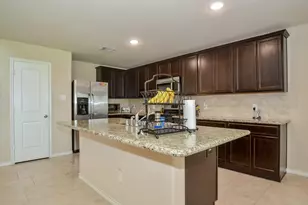 9426 Barton Crossing, Richmond, TX 77407 - Photo 5