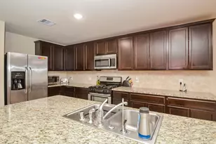 9426 Barton Crossing, Richmond, TX 77407 - Photo 3