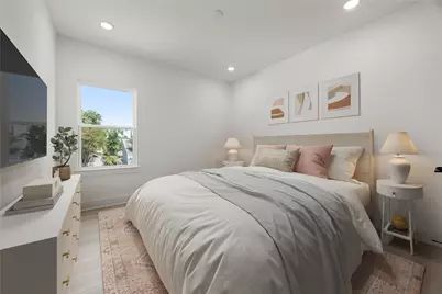 5018 Golden Forest Drive, Houston, TX 77091 - Photo 13