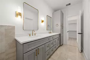 5018 Golden Forest Dr, Houston, TX 77091 - Photo 11