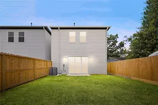 5018 Golden Forest Dr, Houston, TX 77091 - Photo 17