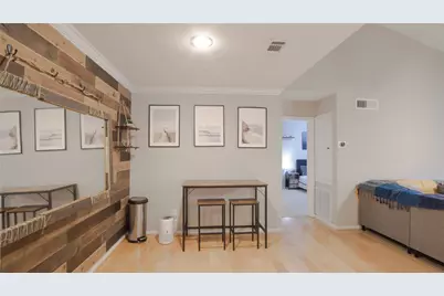 5711 Sugar Hill Drive #52, Houston, TX 77057 - Photo 9