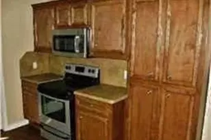 4426 25th St, Dickinson, TX 77539 - Photo 5