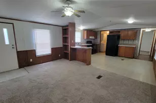 13058 Aspen Way Ct, Willis, TX 77318 - Photo 3