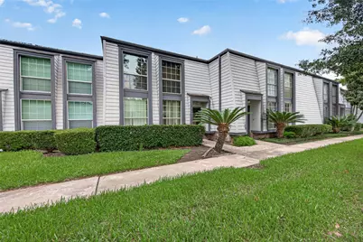 10199 Beekman Place Drive, Houston, TX 77043 - Photo 3