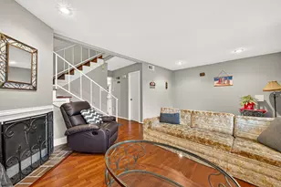 10199 Beekman Pl Dr, Houston, TX 77043 - Photo 11