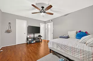 10199 Beekman Pl Dr, Houston, TX 77043 - Photo 29
