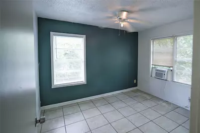 1138 4th Avenue N, Texas City, TX 77590 - Photo 19