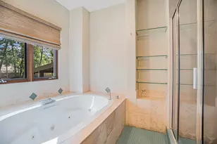 4 Del Oro Ct, Baytown, TX 77521 - Photo 21