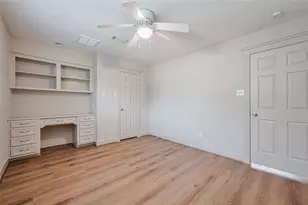 2727 Raintree Dr, Sugar Land, TX 77478 - Photo 35