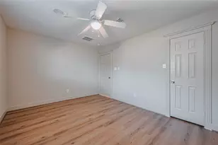 2727 Raintree Dr, Sugar Land, TX 77478 - Photo 33