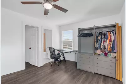 8124 Sterlingshire Street #A and B, Houston, TX 77078 - Photo 17