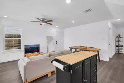 8124 Sterlingshire Street #A and B, Houston, TX 77078 - Photo 9