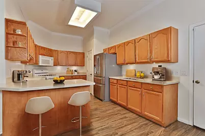 248 Wentworth Drive, West Columbia, TX 77486 - Photo 7