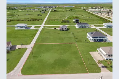 804 Rancho Carribe Drive, Crystal Beach, TX 77650 - Photo 9