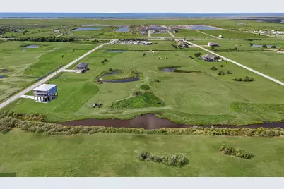 804 Rancho Carribe Drive, Crystal Beach, TX 77650 - Photo 11