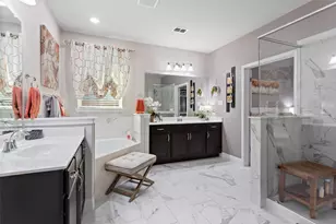 2326 Sterling Hollow Ln, League City, TX 77573 - Photo 15