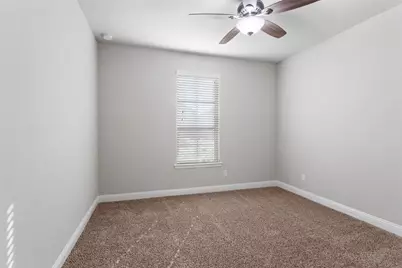 2326 Sterling Hollow Ln, League City, TX 77573 - Photo 23