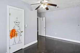 2005 Wentworth St, Houston, TX 77004 - Photo 11