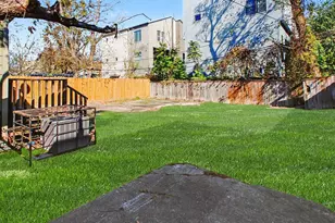 2005 Wentworth St, Houston, TX 77004 - Photo 37