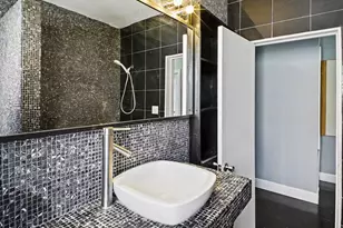 2005 Wentworth St, Houston, TX 77004 - Photo 31