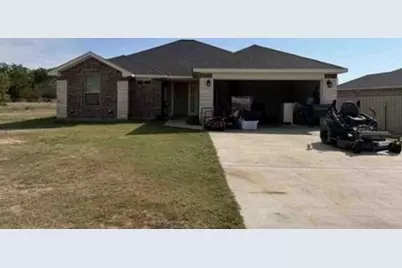 1007 2nd Avenue, Mineral Wells, TX 76067 - Photo 1