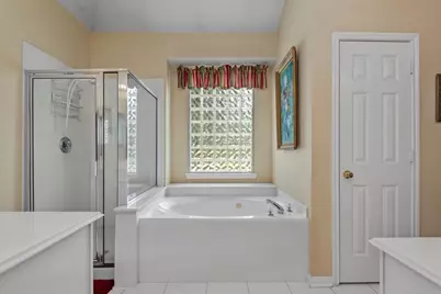 15810 Heartwood Way, Cypress, TX 77433 - Photo 23