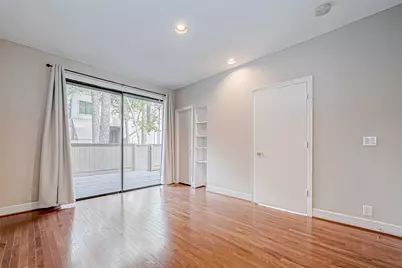 316 Litchfield Lane, Houston, TX 77024 - Photo 13