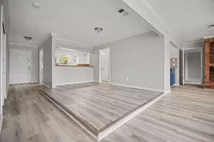 16463 Hickory Knoll Dr, Houston, TX 77059 - Photo 5
