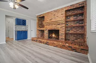 16463 Hickory Knoll Dr, Houston, TX 77059 - Photo 9