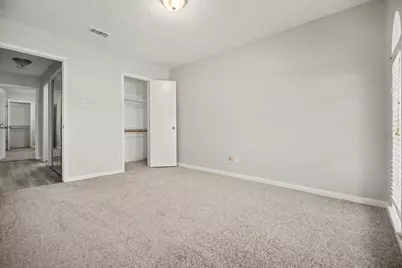 16463 Hickory Knoll Drive, Houston, TX 77059 - Photo 21