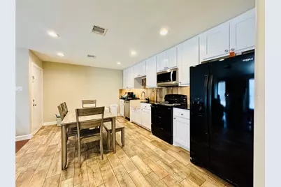 10202 Forum Park Drive #242, Houston, TX 77036 - Photo 7