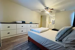 10202 Forum Park Dr, Houston, TX 77036 - Photo 19