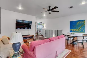 8202 Burkhart, Houston, TX 77055 - Photo 27