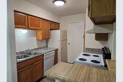 7400 Bellerive Drive #709, Houston, TX 77036 - Photo 11