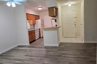 7400 Bellerive Dr, Houston, TX 77036 - Photo 9