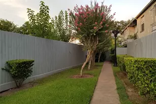 7400 Bellerive Dr, Houston, TX 77036 - Photo 13