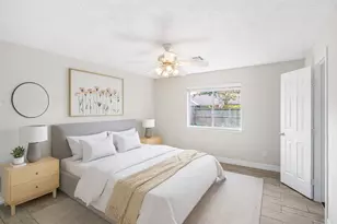 327 Windward Dr, League City, TX 77573 - Photo 5
