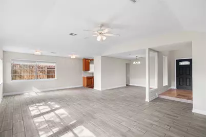 327 Windward Drive, League City, TX 77573 - Photo 7
