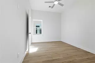 5919 Eastland St, Houston, TX 77028 - Photo 39