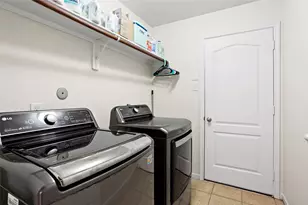 9219 Summer Valley Ln, Richmond, TX 77407 - Photo 9
