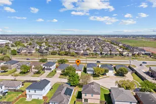 9219 Summer Valley Ln, Richmond, TX 77407 - Photo 15