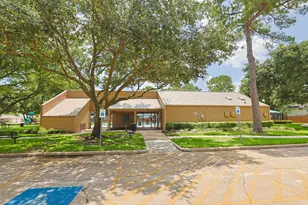 8638 Lake Crystal Dr, Houston, TX 77095 - Photo 29