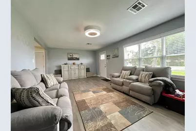 1116 Lake Street, Clute, TX 77531 - Photo 7