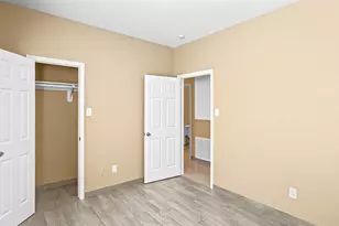 527 12th St, San Leon, TX 77539 - Photo 17