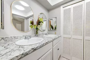 10514 Rancho Bernardo Ln, Sugar Land, TX 77498 - Photo 23