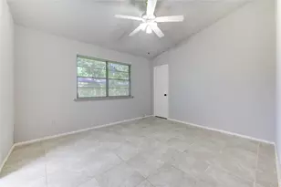 10514 Rancho Bernardo Ln, Sugar Land, TX 77498 - Photo 9