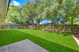10514 Rancho Bernardo Ln, Sugar Land, TX 77498 - Photo 31